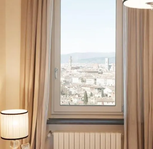 Luxury Window On Appartement Florence
