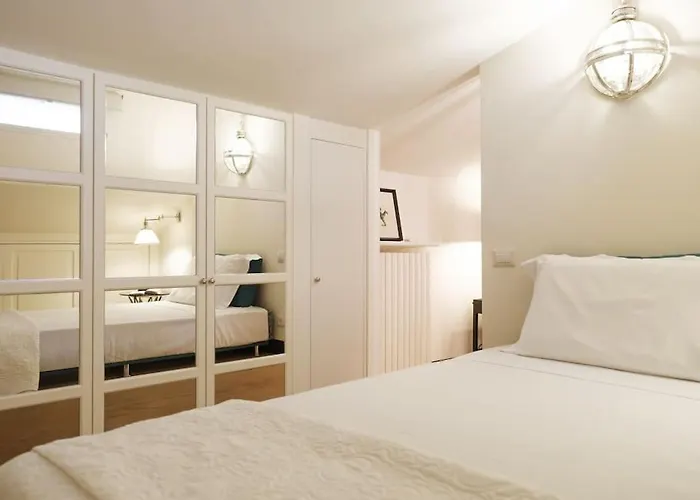 Luxury Window On *